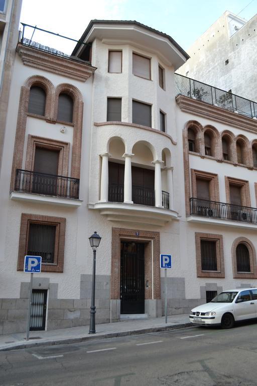Апартаменты El Hogar Del Prado Мадрид Экстерьер фото